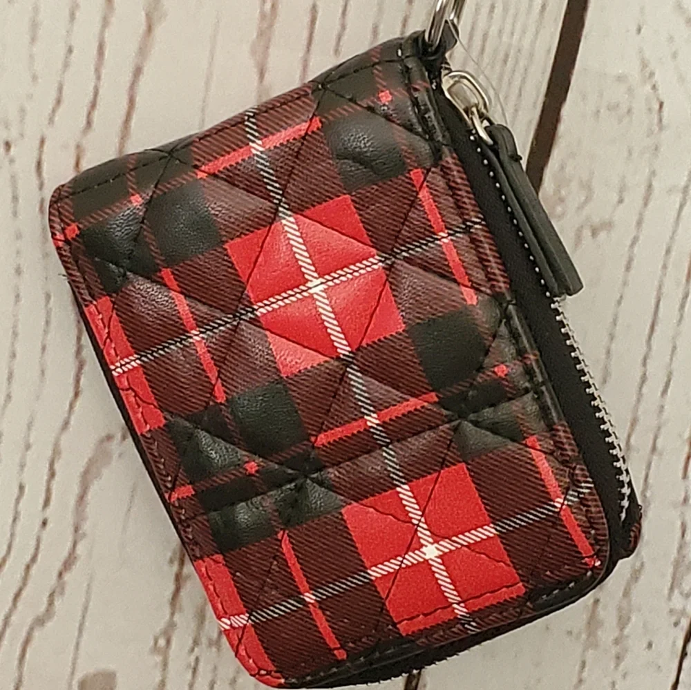 No Boundaries women's vinyl quilted wallet wristlet red and black plaid